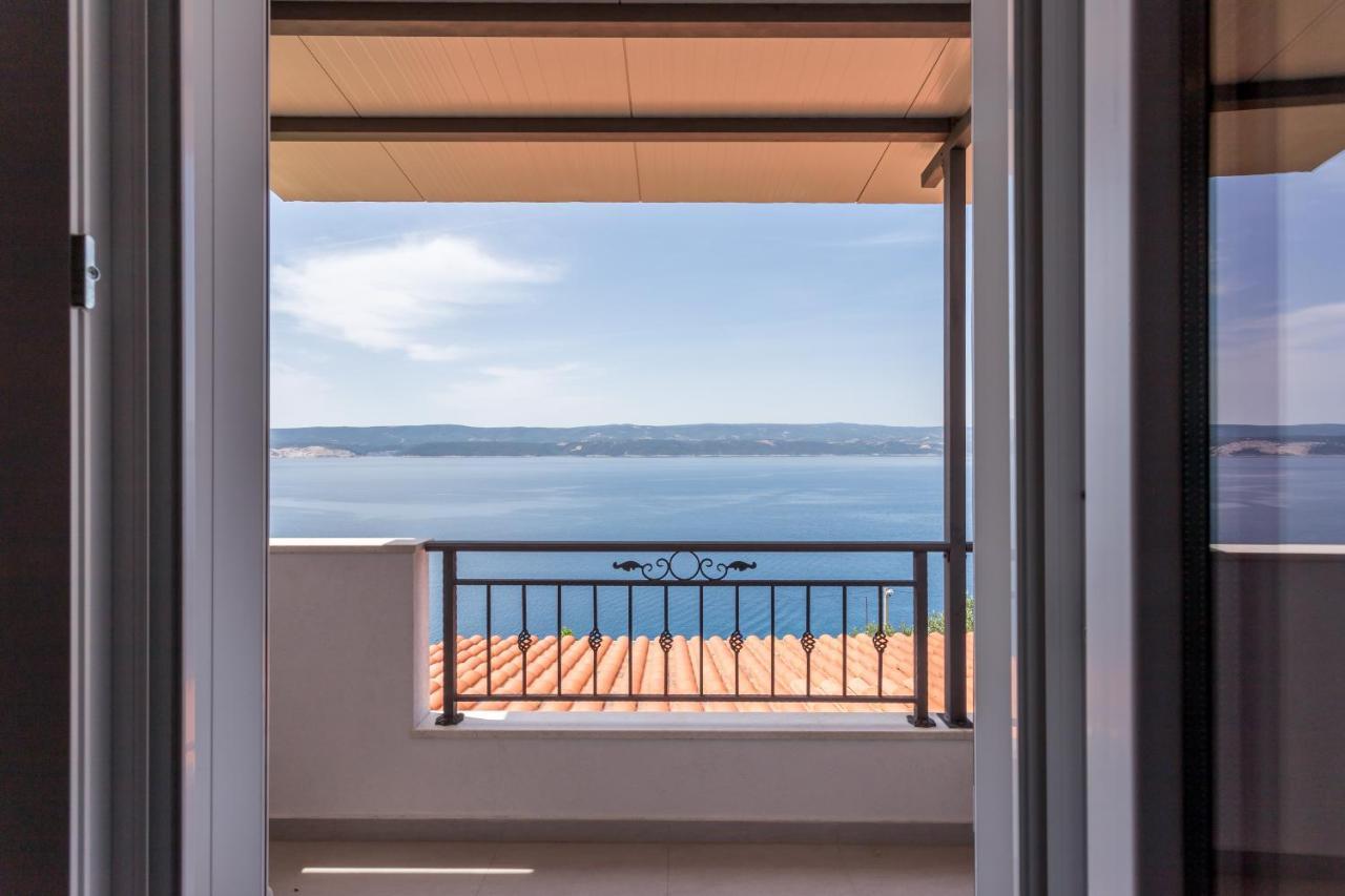Apartments Drago Kovacic أوميس المظهر الخارجي الصورة